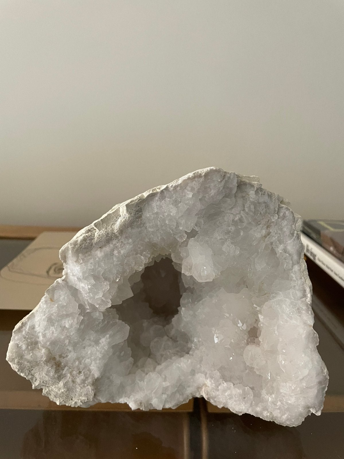 XXL geode bergkristal berg kristal steen koffietafelboeken, Ophalen of Verzenden