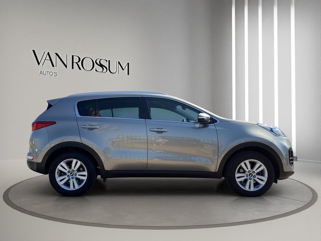 Kia Sportage 1.6 GDI First Edition | Navi | Camera | Parkeer, Voorwielaandrijving, Stof, Gebruikt, 4 cilinders