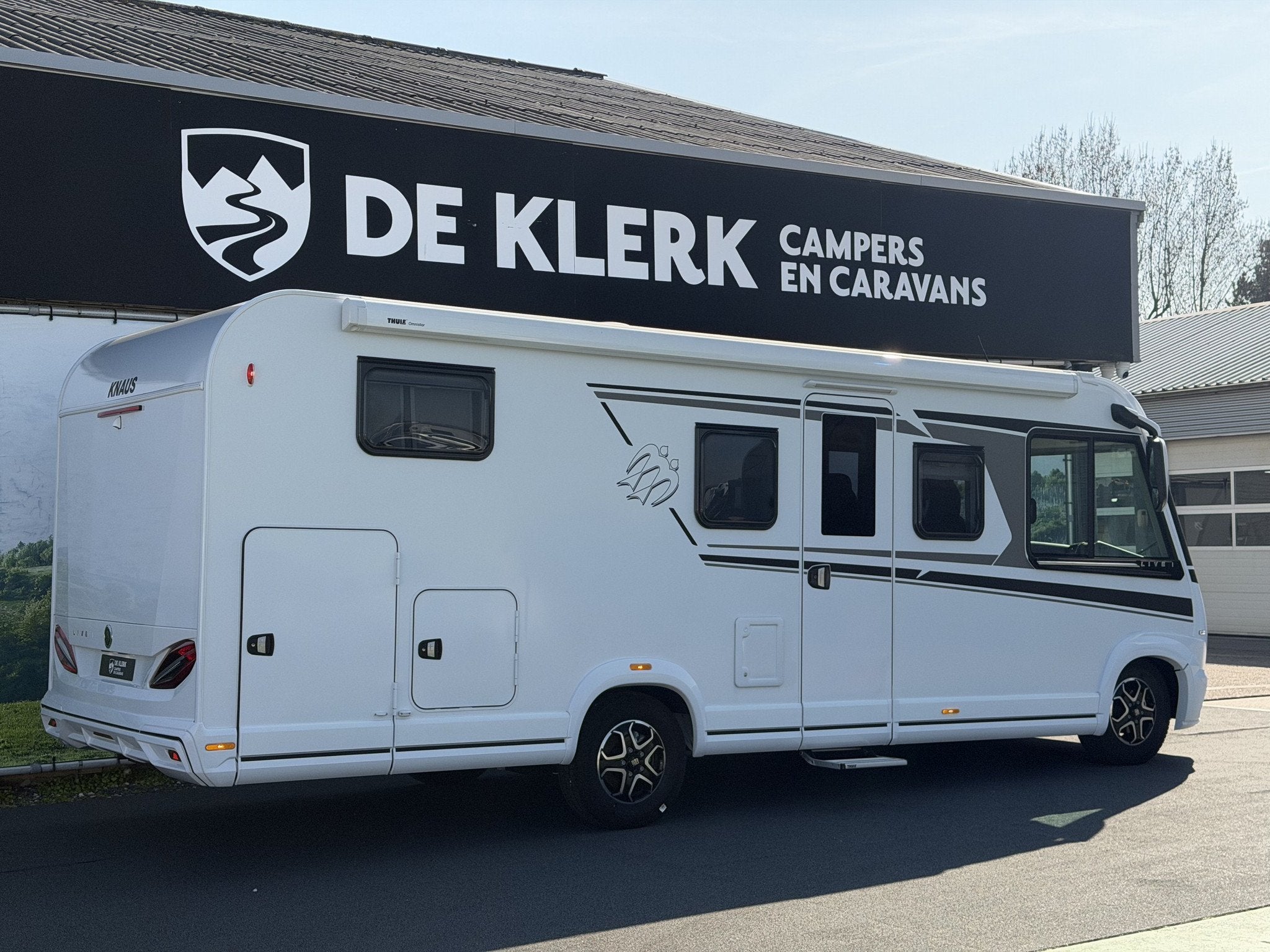 Caravans And Camping Knaus