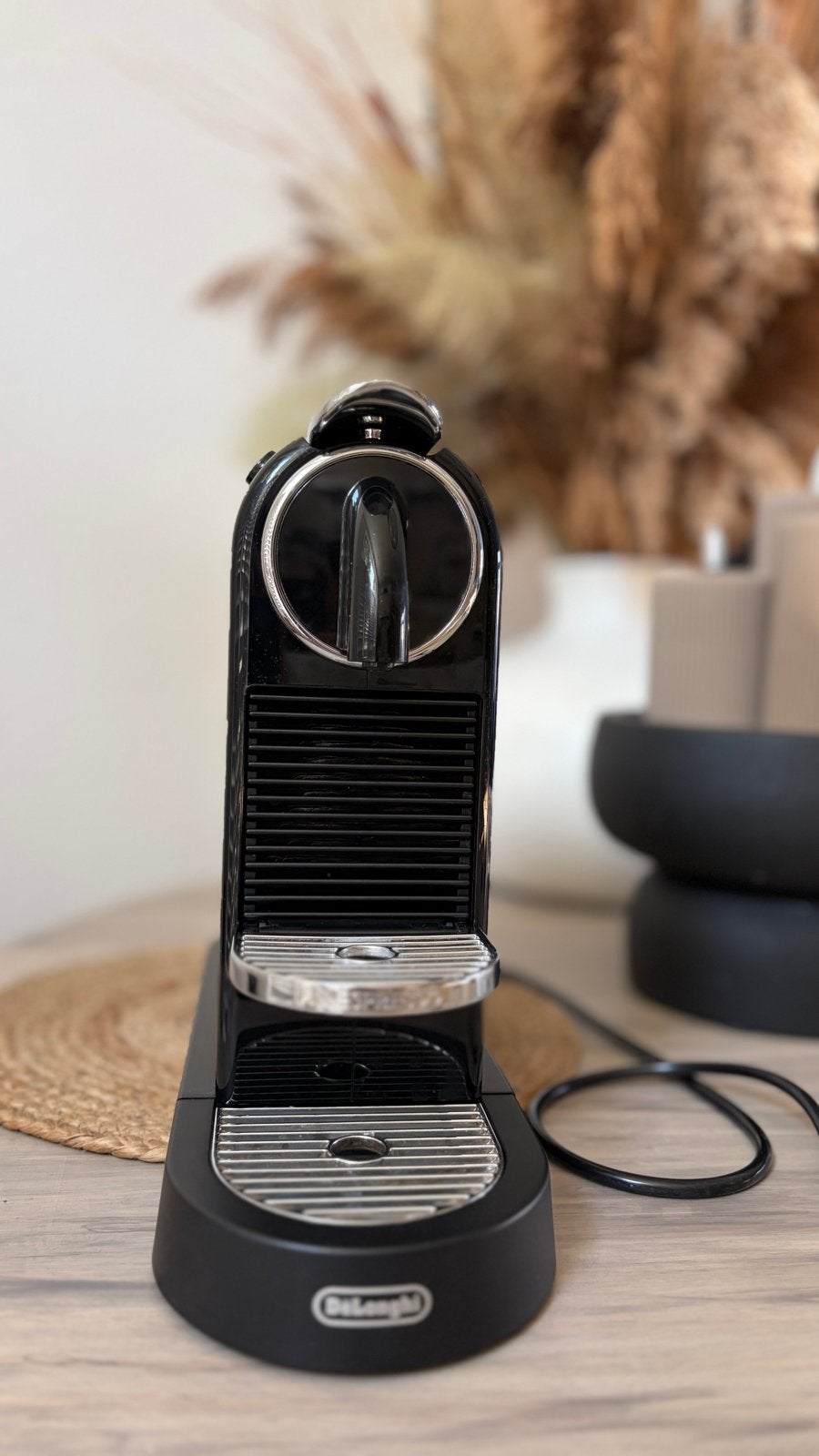 De'Longhi Nespresso Inissia EN80.B - Zwart, Witgoed en Apparatuur, Espresso apparaat, Ophalen of Verzenden, Zo goed als nieuw