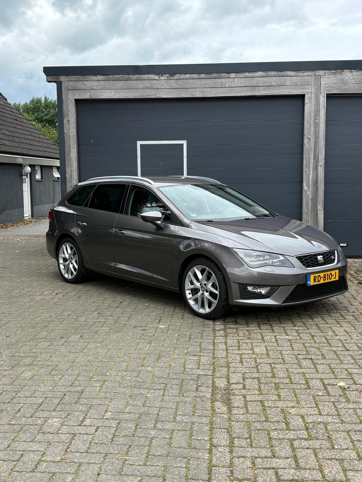 Seat Leon fr 1.4 TSI 122PK 2013 Grijs, Auto's, Seat, Bedrijf, Leon, ABS, Airbags, Airconditioning, Alarm, Automatische klimaatregeling