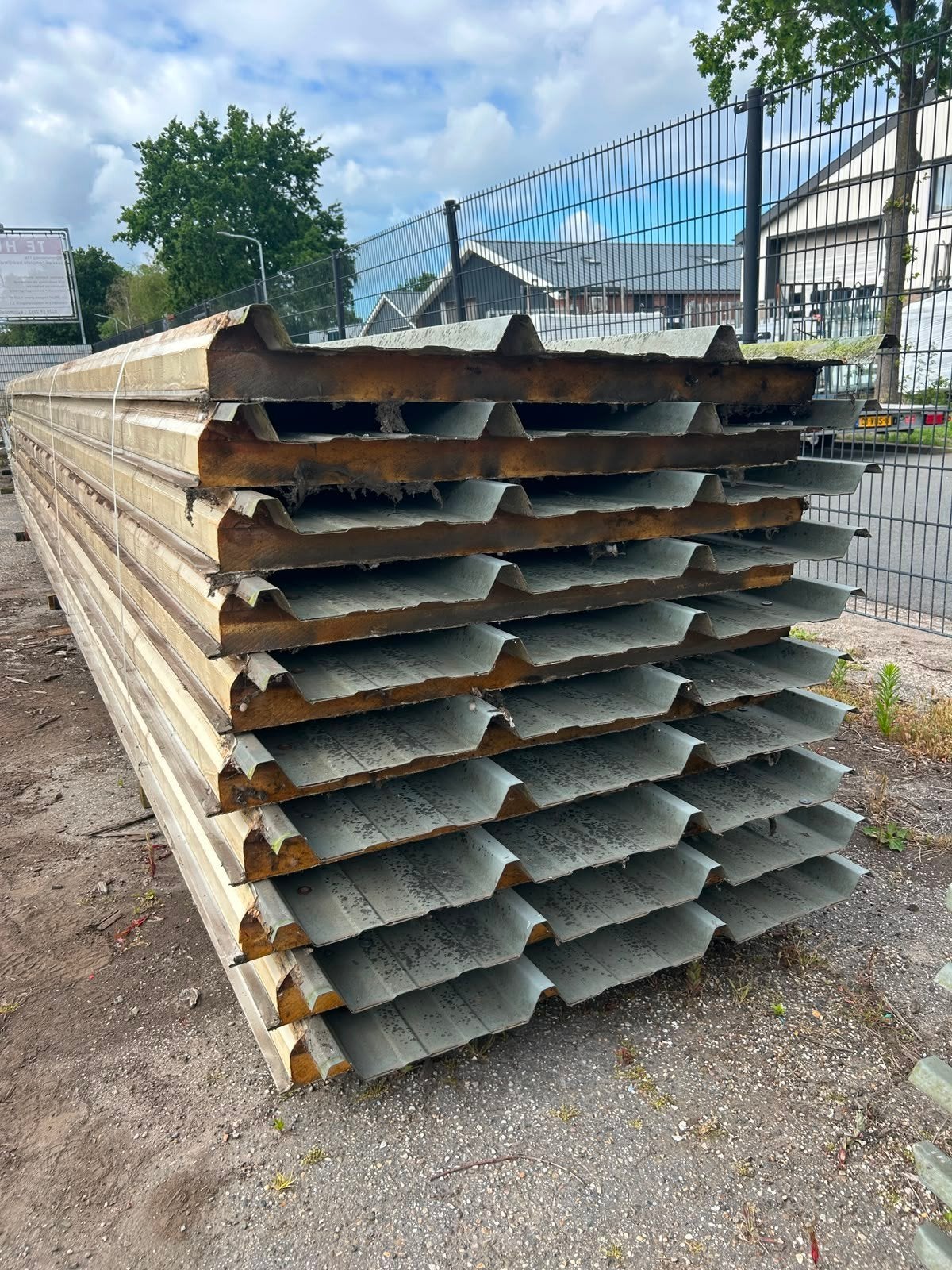 SANDWICHPANELEN, Ophalen, 50 mm of meer, Pallet