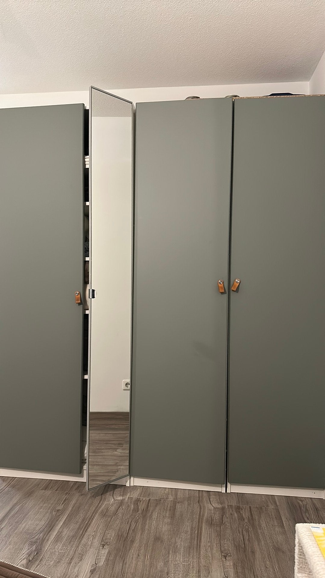 Jade groene deuren pax kast 2 meter hoog, Ophalen of Verzenden, Zo goed als nieuw