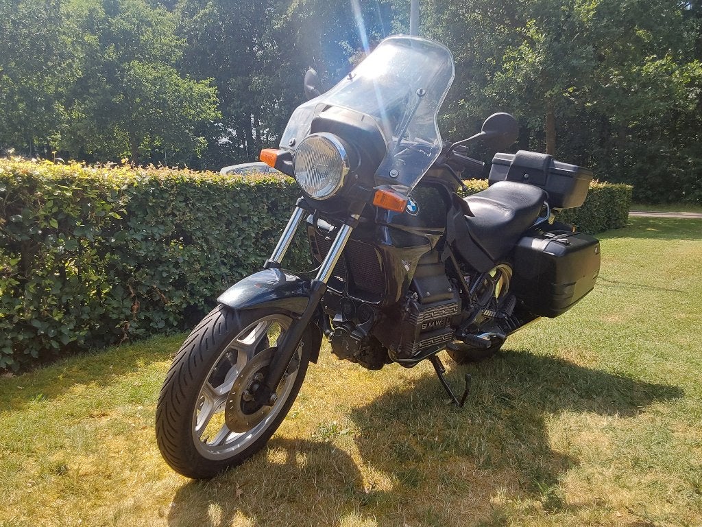 BMW K75
