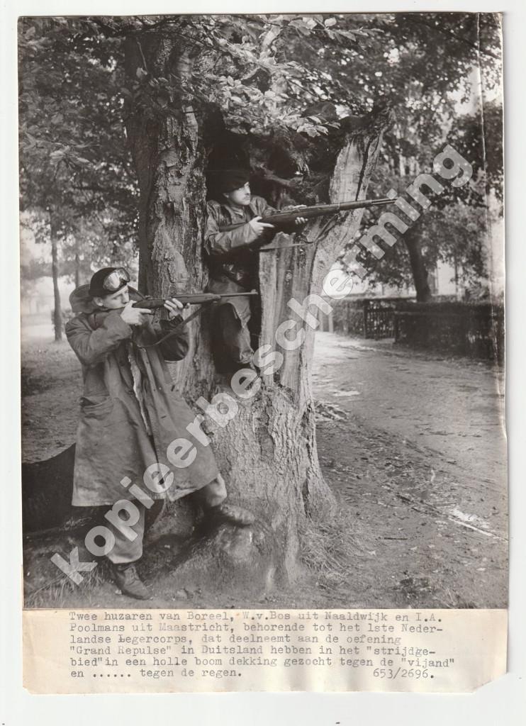 4 grote persfoto's oefening Grand Repulse 1953 leger NL, Verzamelen, Verzenden, X, Foto of Poster, Nederland
