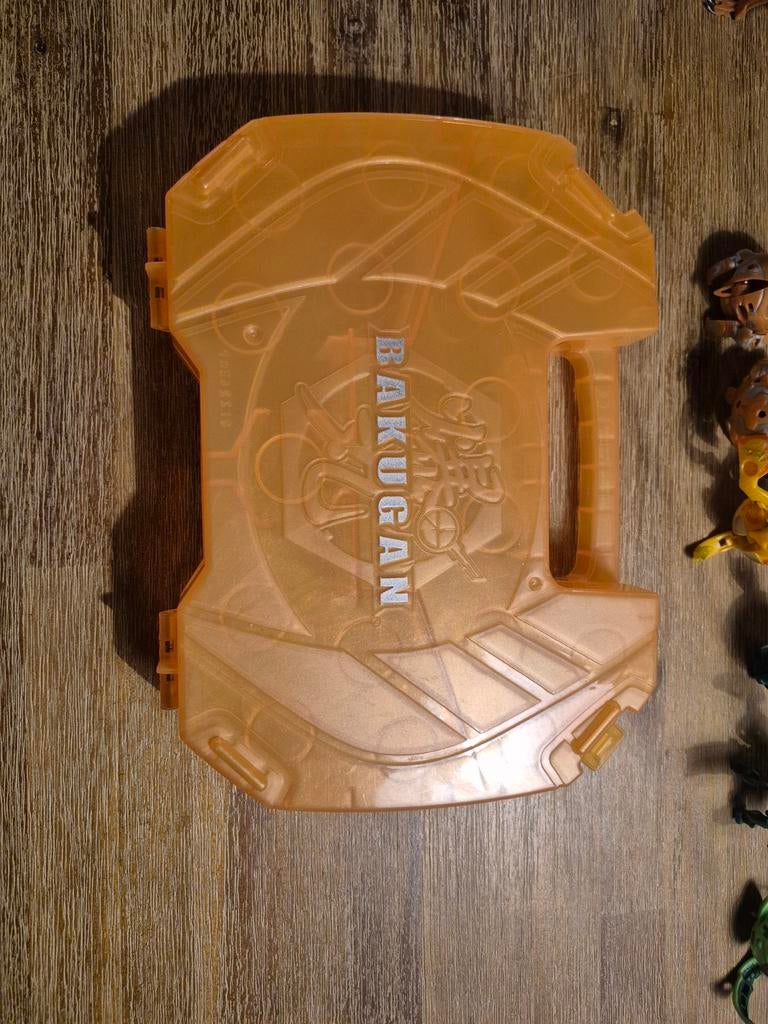 Bakugan verzameling, Ophalen of Verzenden, Zo goed als nieuw