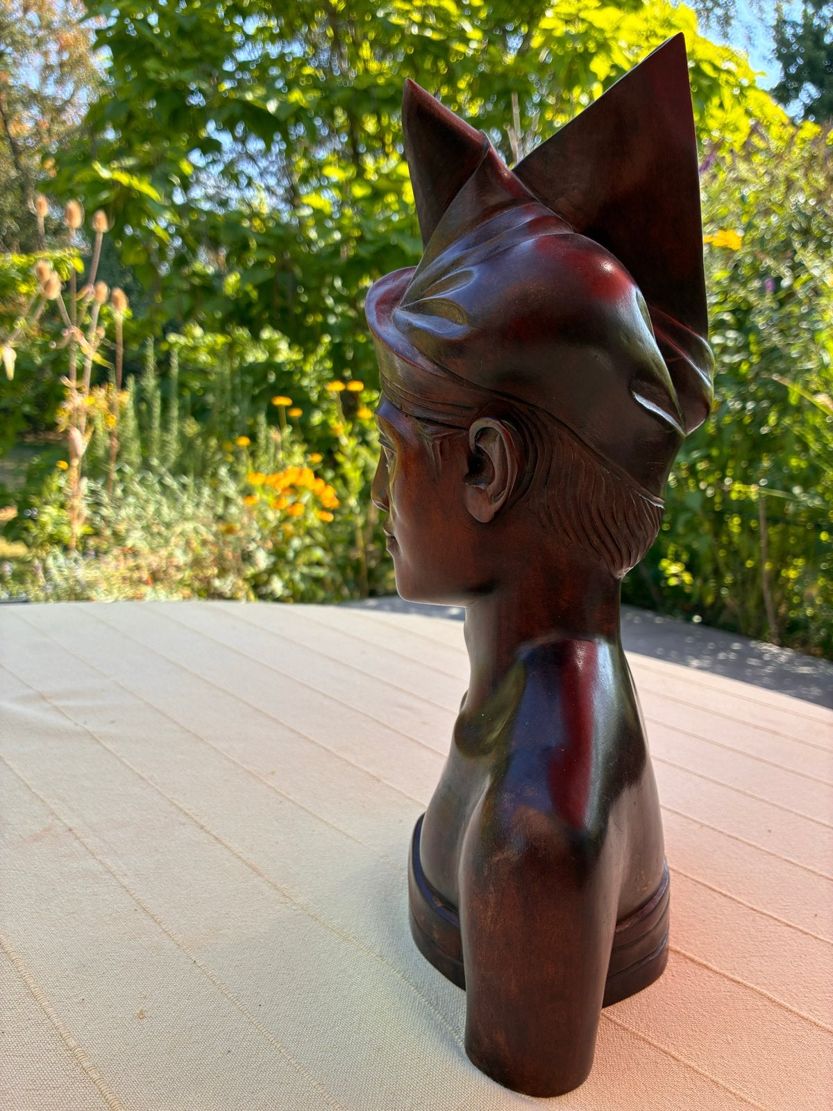 Houten Buste van een Balinese Man - Handgesneden, Antiek en Kunst, Ophalen, Buste, Handgemaakt, 20 - 50 cm