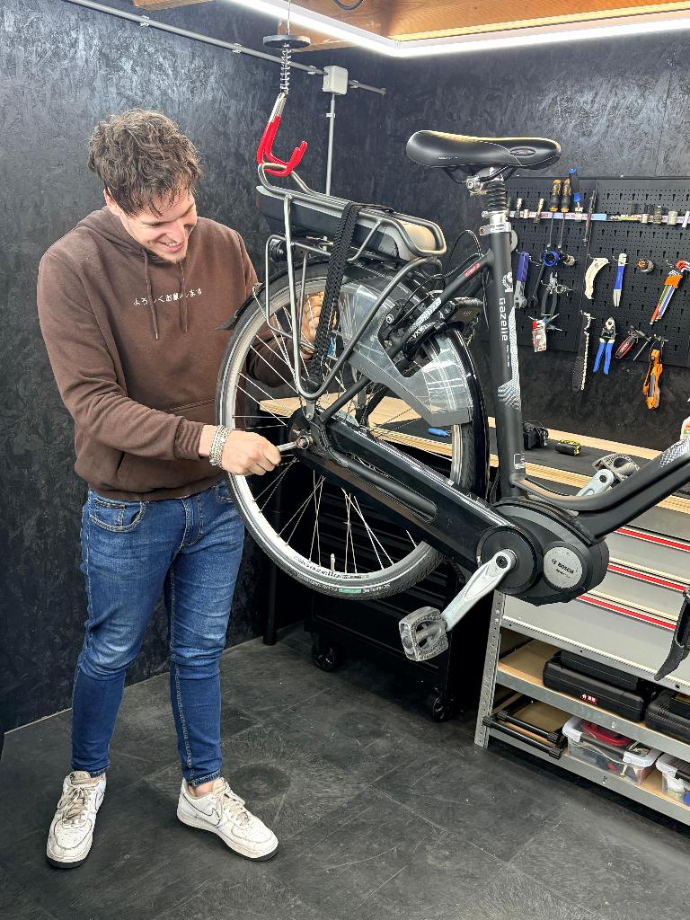 FIETSREPARATIE & E-BIKE SERVICE, Ophalen, Remmen