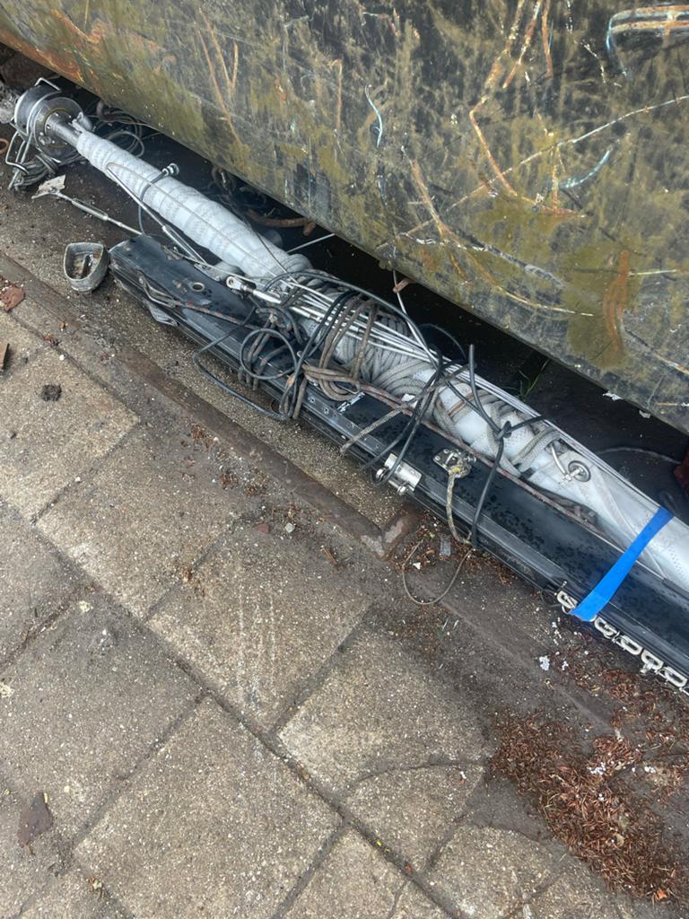 Mast voor zeilboot circa 8 meter, Watersport en Boten, Ophalen, Gebruikt, 6 meter of meer, Toebehoren