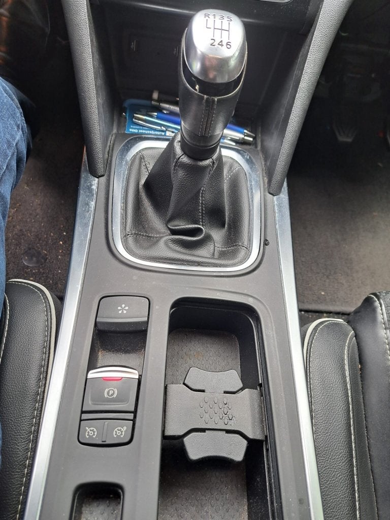 Renault Mégane Estate 1.5 Blue dCi 115pk 2019 Blauw BOSE, Auto's, 4 cilinders, Blauw, Leder en Stof, 1342 kg