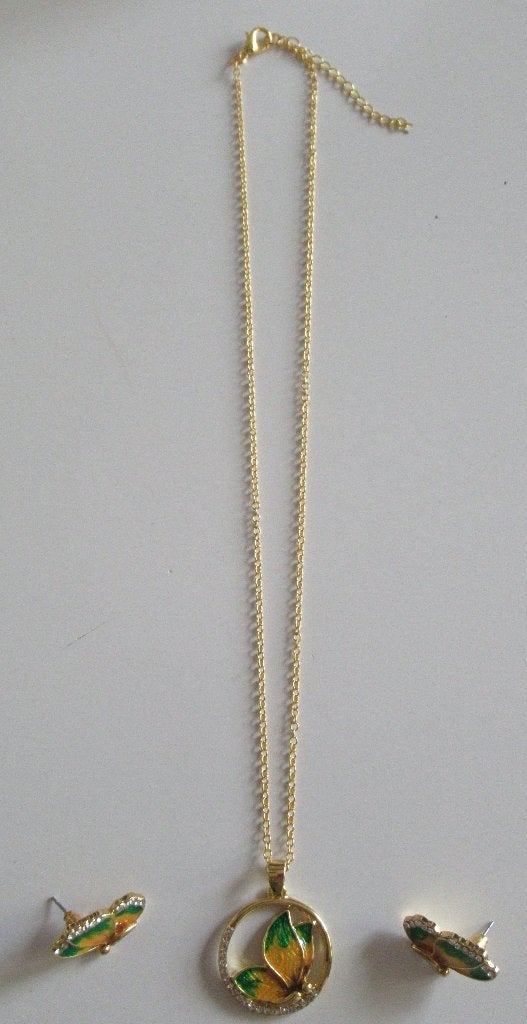 Goudkleur ketting met vlinders, Ophalen, Nieuw, Goud, Overige materialen