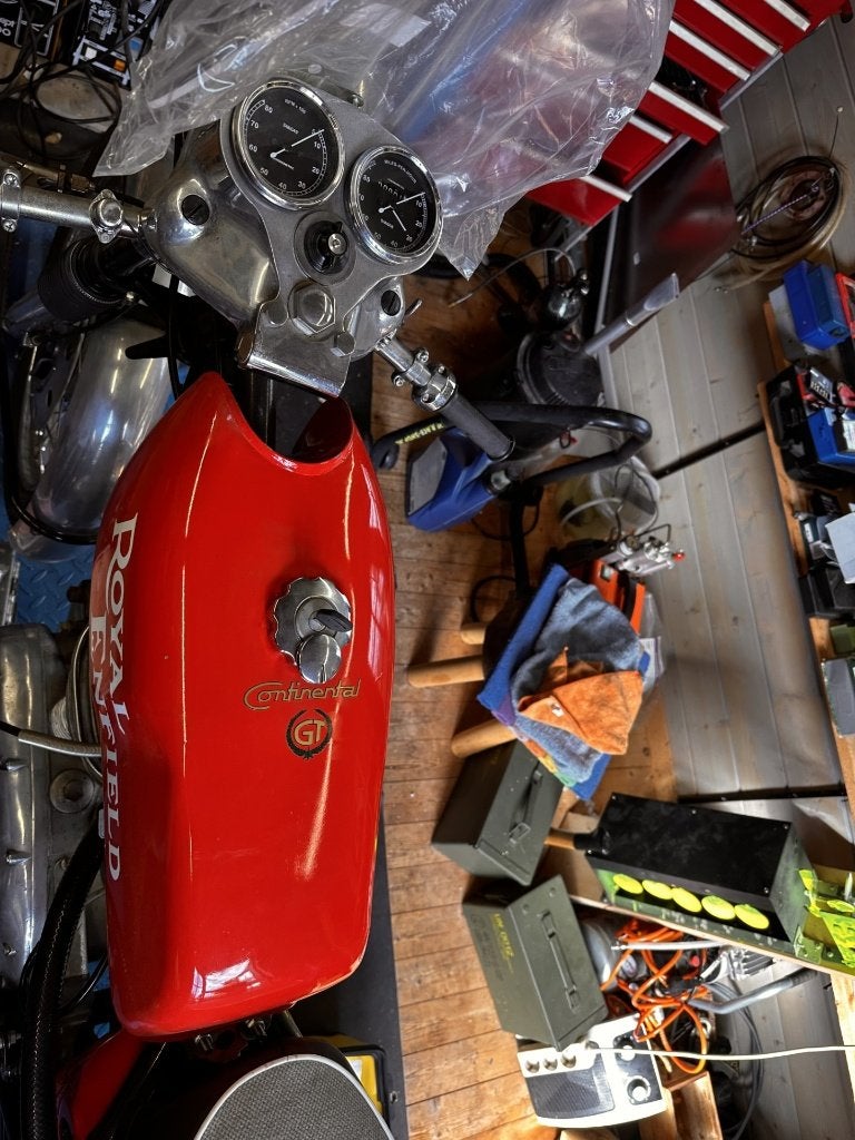 Royal Enfield GT250 1968 oldtimer, cafe racer., 250 cc, 11 kW of minder, 1 cilinder, Naked bike