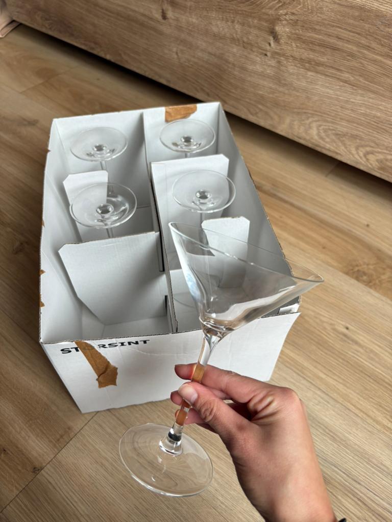 5 stuks Martini glazen IKEA, Ophalen of Verzenden, Nieuw, Overige typen