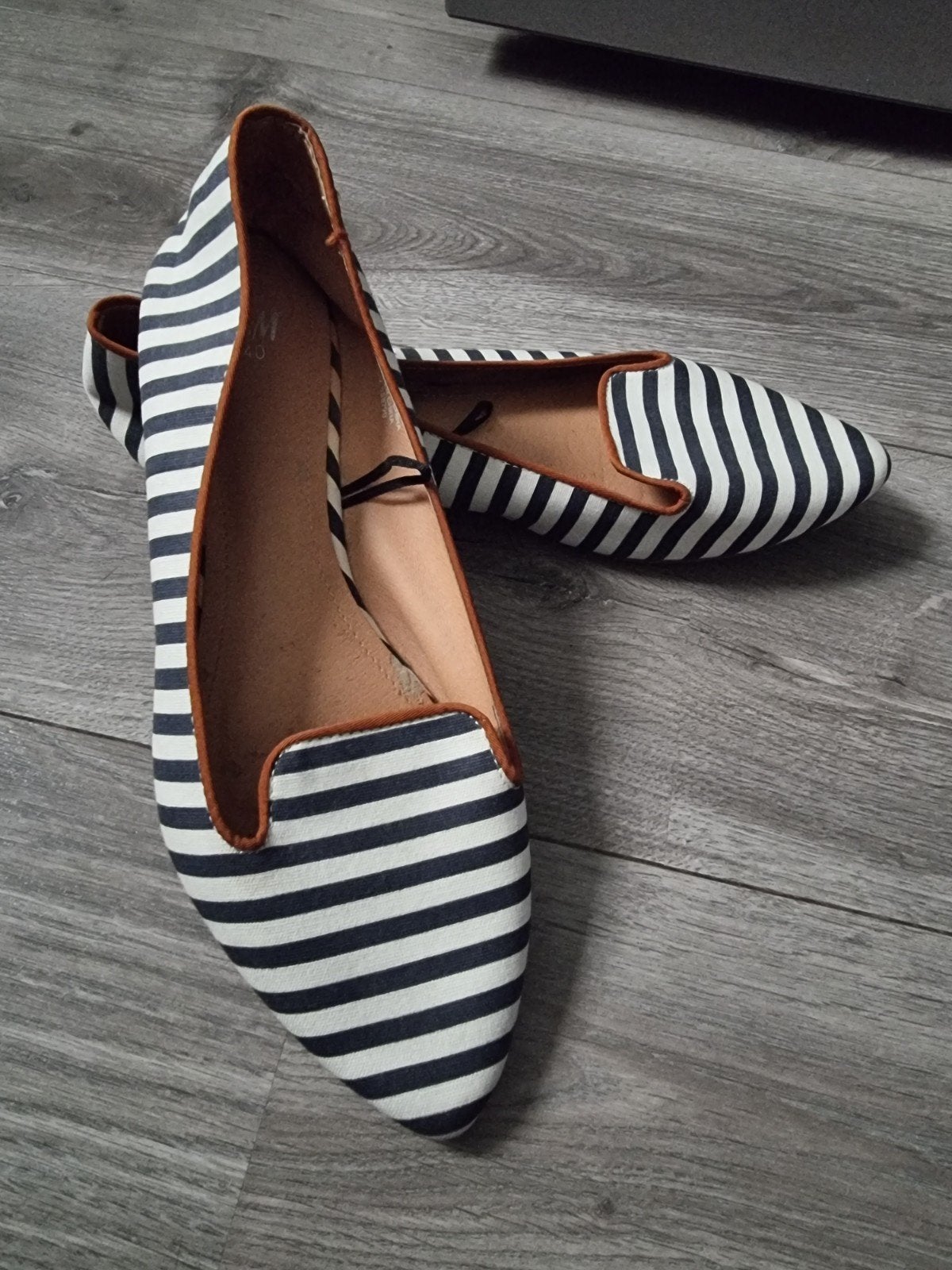 Mooie dames ballerina's H&M, maat 40 (AZ5), Ophalen of Verzenden, Zo goed als nieuw