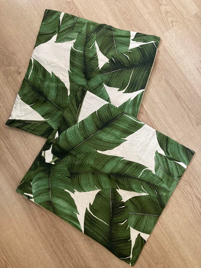 Set 2/ H&M Home kussenhoezen met palmboom design, Huis en Inrichting, Woonaccessoires | Kussens, Ophalen of Verzenden, Gebruikt