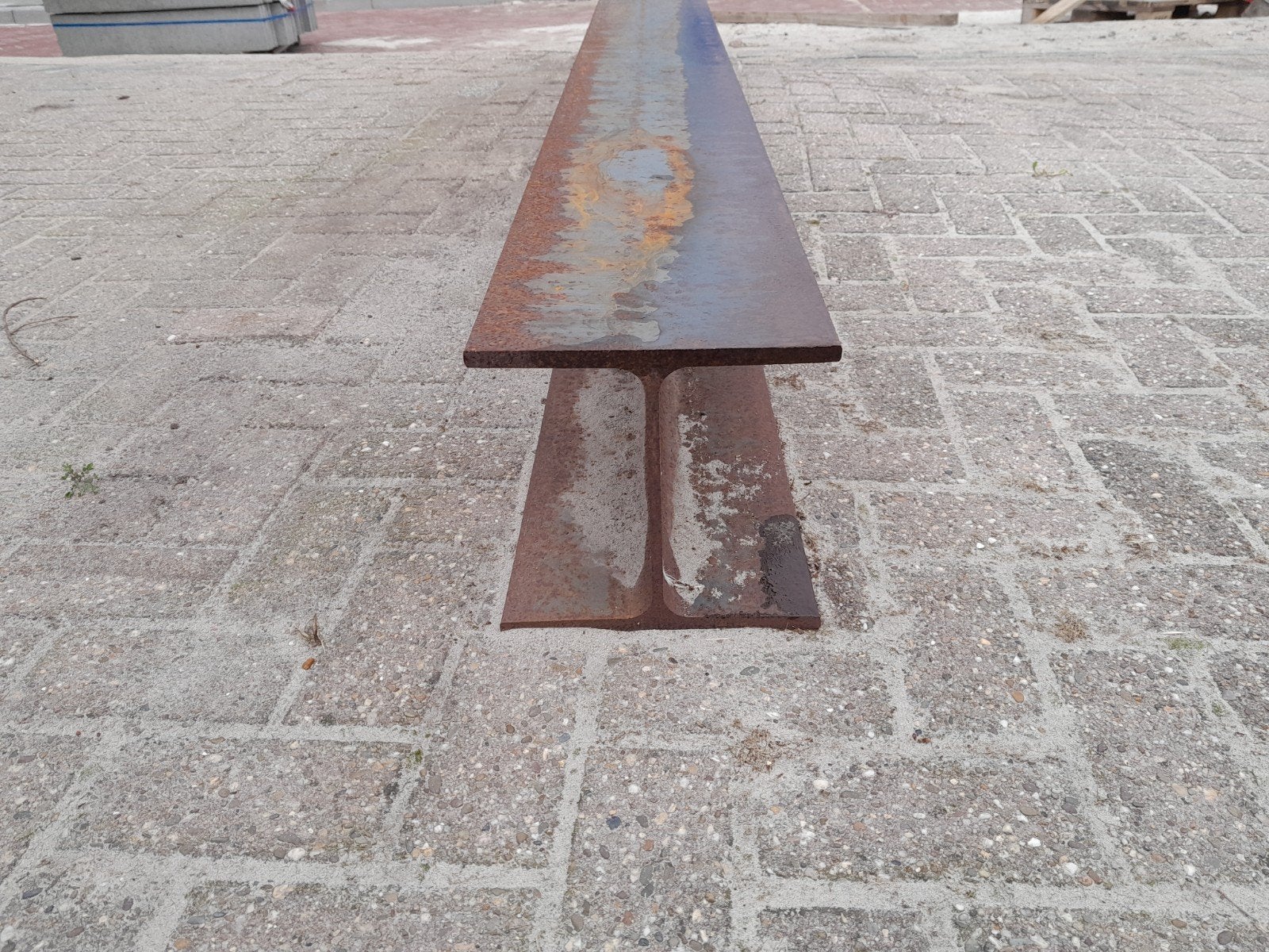 U Balk. 275 x 24 x 24 cm, Doe-het-zelf en Verbouw, Ophalen of Verzenden, IJzer