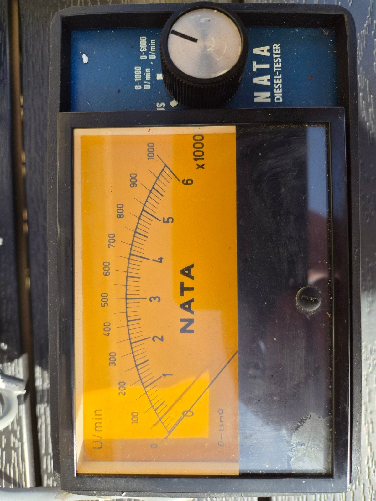 dieseltester, Ophalen