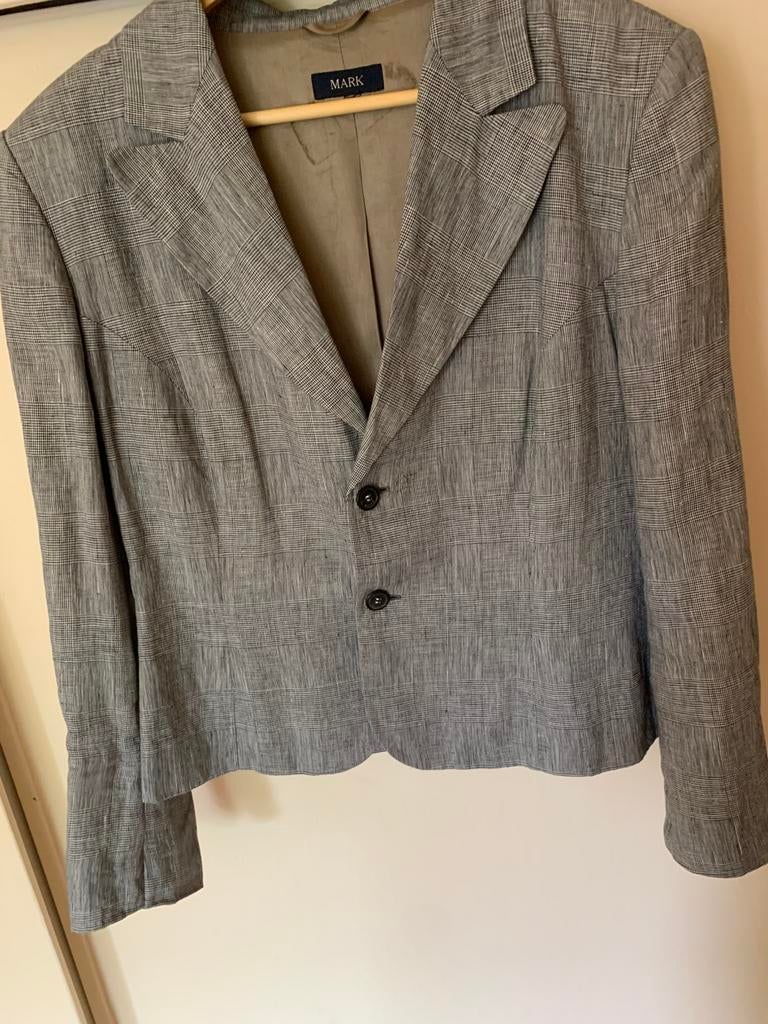 Mooie 100 % linnen blazer van Mark maat 42, Kleding | Dames, Jasjes, Kostuums en Pakken, Overige kleuren, Maat 42/44 (L), Ophalen of Verzenden