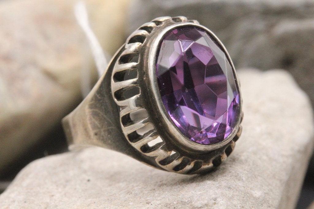 ring vintage zilver met alexandriet steen USSR 1960, 18 tot 19, Ophalen of Verzenden, Zo goed als nieuw, Met edelsteen