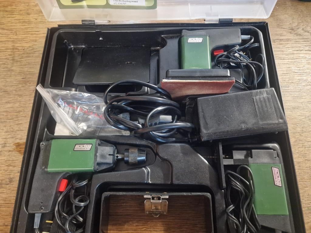 Mini-gereedschap set - Boormachine, schuurmachine, etc., Ophalen