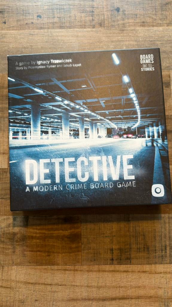 Bordspel: Detective a modern crime board game, Vijf spelers of meer, Ophalen of Verzenden, Zo goed als nieuw