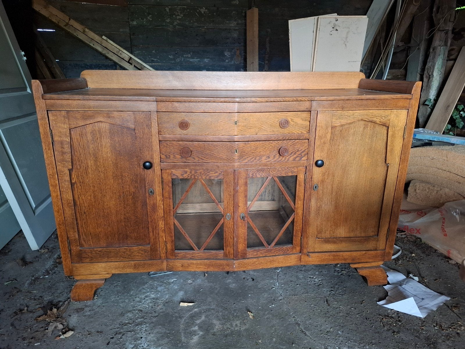 Eiken dressoir / buffetkast, Ophalen, Gebruikt, Eikenhout, 25 tot 50 cm