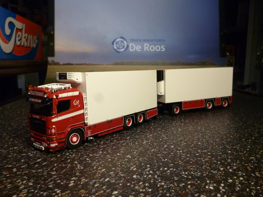 Tekno Scania R4 Hartmann met certificaat, Ophalen of Verzenden, Nieuw, Bus of Vrachtwagen, Tekno