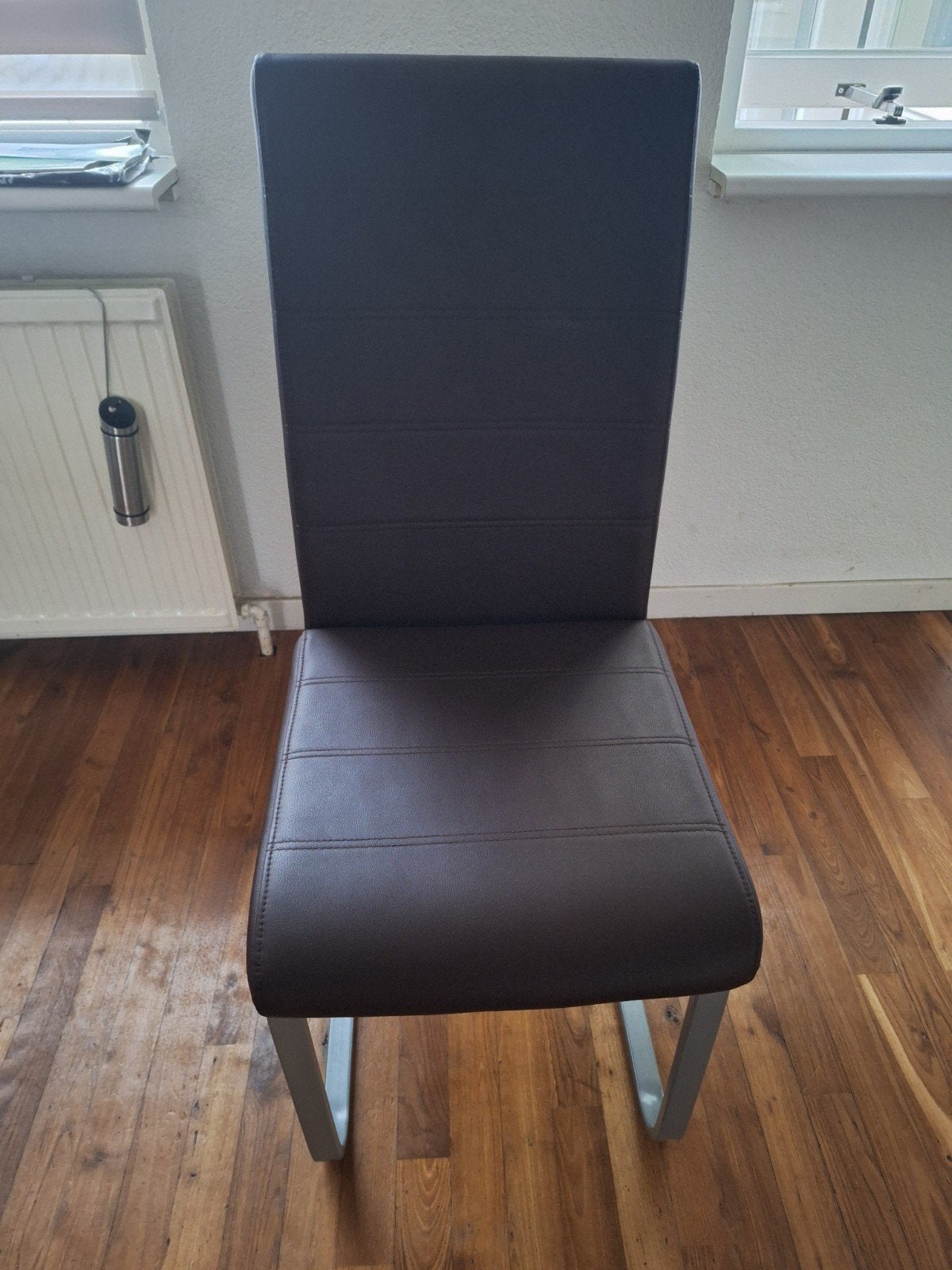 6 eetkamerstoelen met metalen frame, Huis en Inrichting, Stoelen, Ophalen, Kunststof, Gebruikt, Bruin