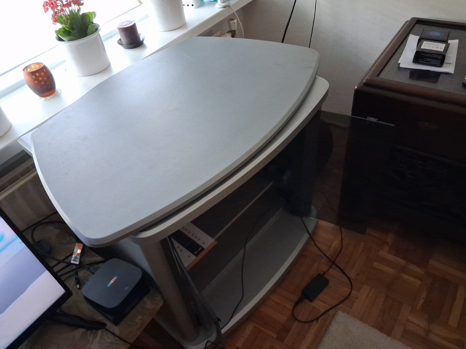 TV-meubel met glazen deuren, Ophalen, Gebruikt, 50 tot 100 cm, Minder dan 100 cm