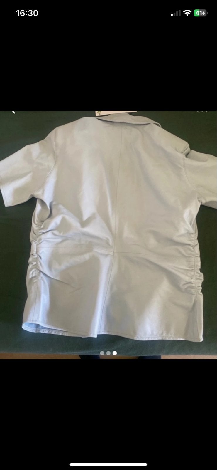 Ibana Stijlvolle lichtblauwe leren blouse met korte mouwen, Blauw, Nieuw, Korte mouw, Ophalen