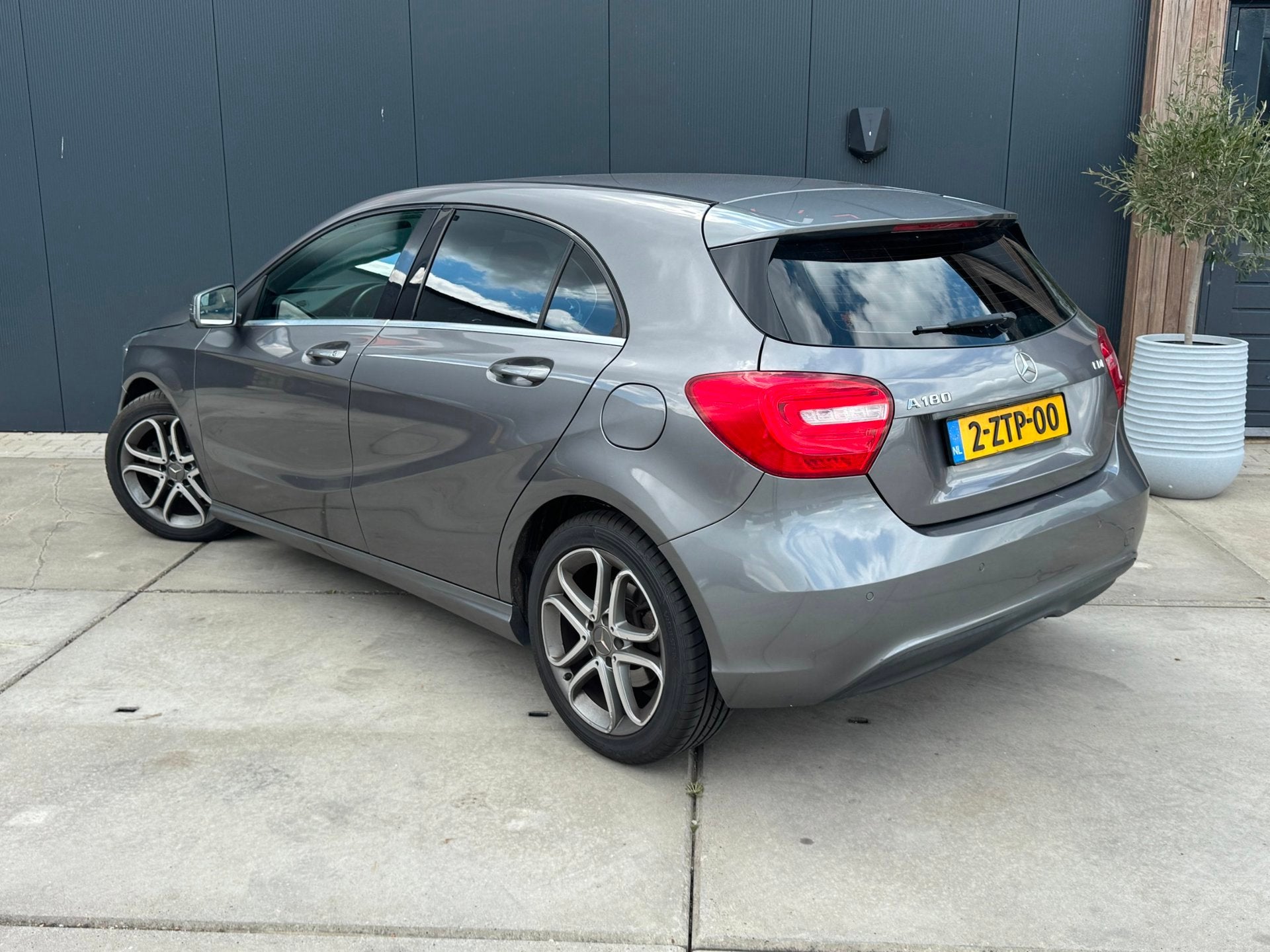 Mercedes-Benz A-klasse 180 CDI Lease Edition 4U3 A180 2015 d, Auto's, Voorwielaandrijving, Euro 5, 28 km/l, Gebruikt