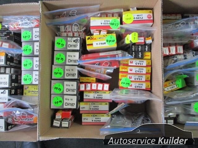4 Gloeibougies Hyundai H150 Mitsubishi L200 l300 Pajero Nipp, -, -, Nieuw, Ophalen of Verzenden