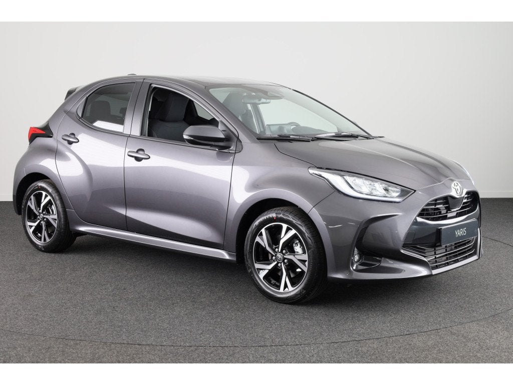 Toyota Yaris 1.5 Hybrid 115 Dynamic *NIEUW* (bj 2026), 12 maanden, Nieuw, Hybride Elektrisch/Benzine, 3 cilinders