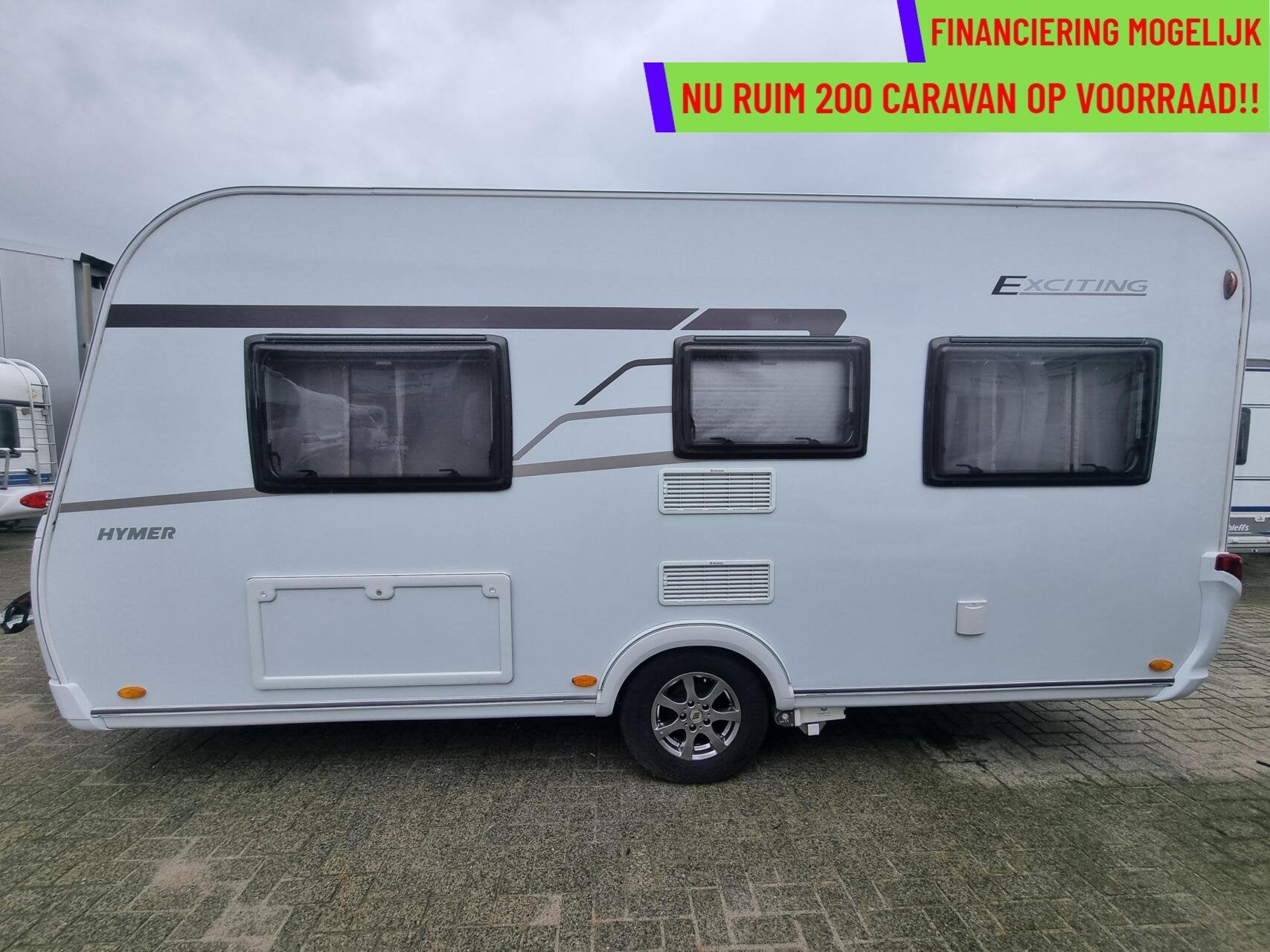 Eriba EXCITING 445 CASS LUIFEL + MOVER + VOORTENT + AUTARK, Caravans en Kamperen, Caravans, Mover, Rondzit, Bedrijf, 6 tot 7 meter