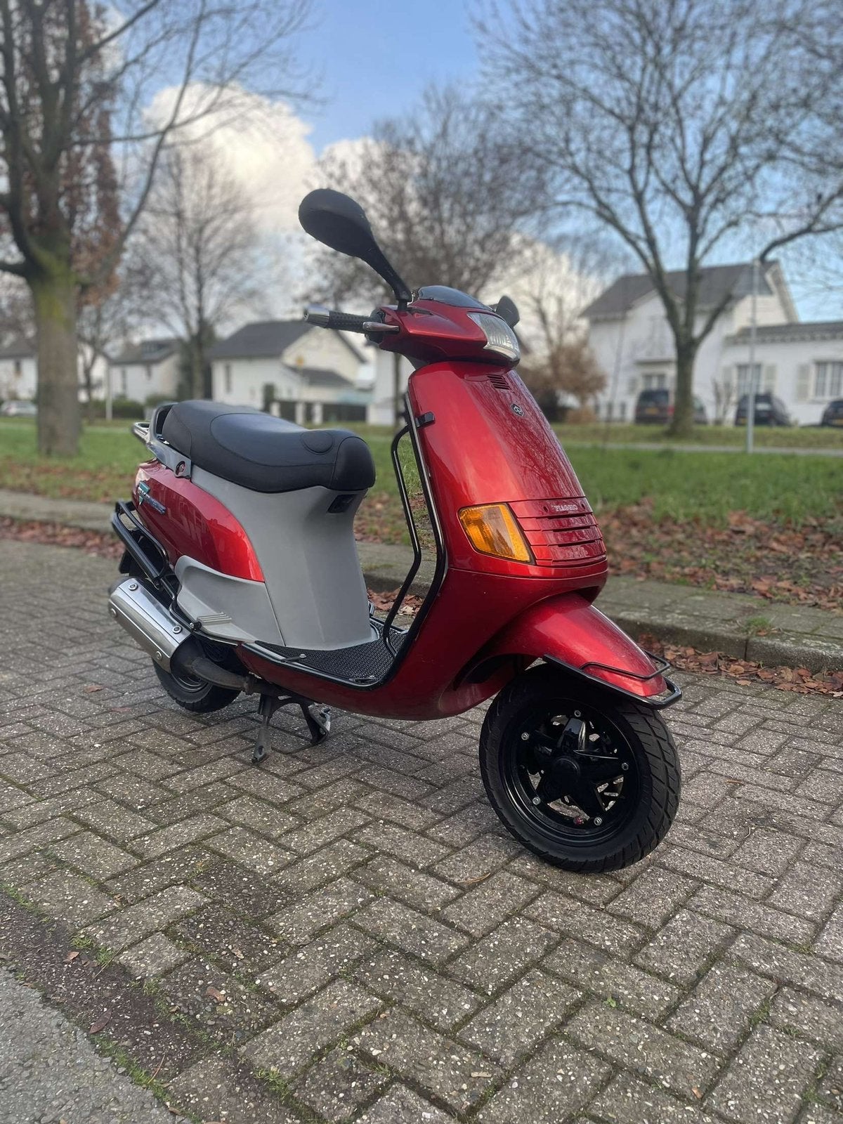 ‼️GEZOCHT‼️ Piaggio SKR / TPH 125, Ophalen, Tweetakt, Gebruikt, Overige modellen