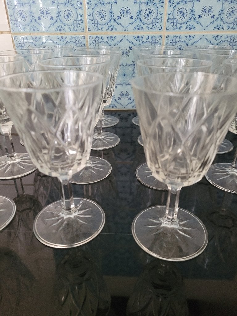 Vintage kleine geslepen wijnglazen p/st 1.50, Heikant 21 Kaatsheuvel, Overige typen, Belle Vieille Brocante, Ophalen of Verzenden