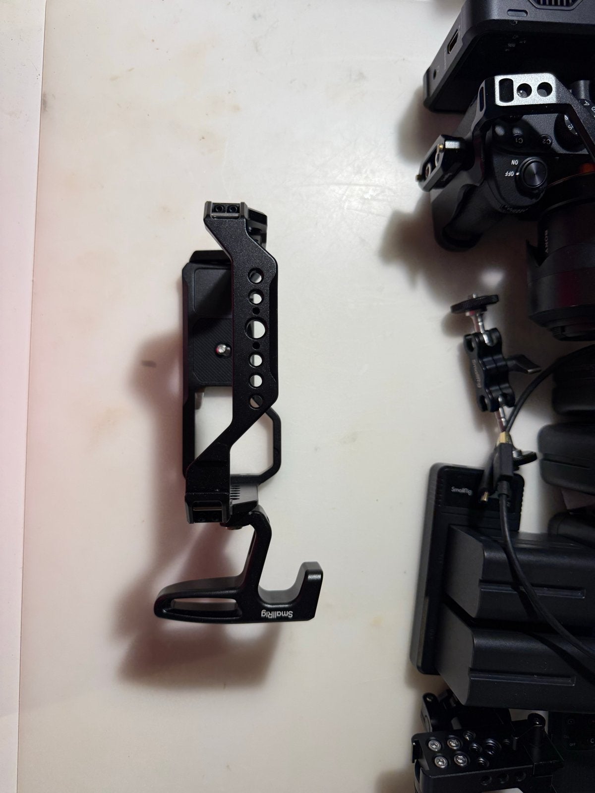 SmallRig cage met Tophendel voor de sony A7 iii, SmallRig, Camera rig/cage, Ophalen, Gebruikt