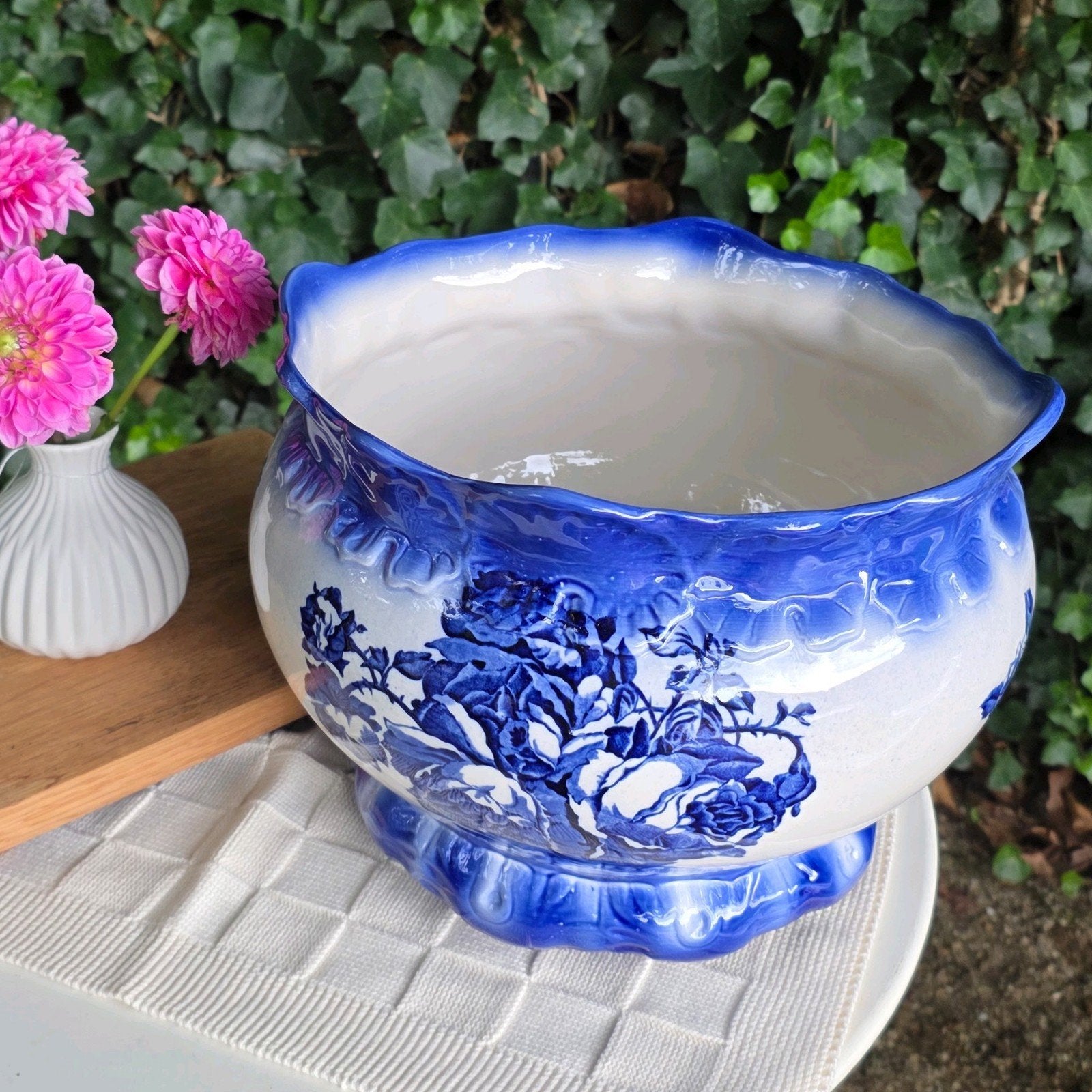 Engelse Vintage Bloempot Aardewerk Blauw Gedecoreerd, Ophalen of Verzenden