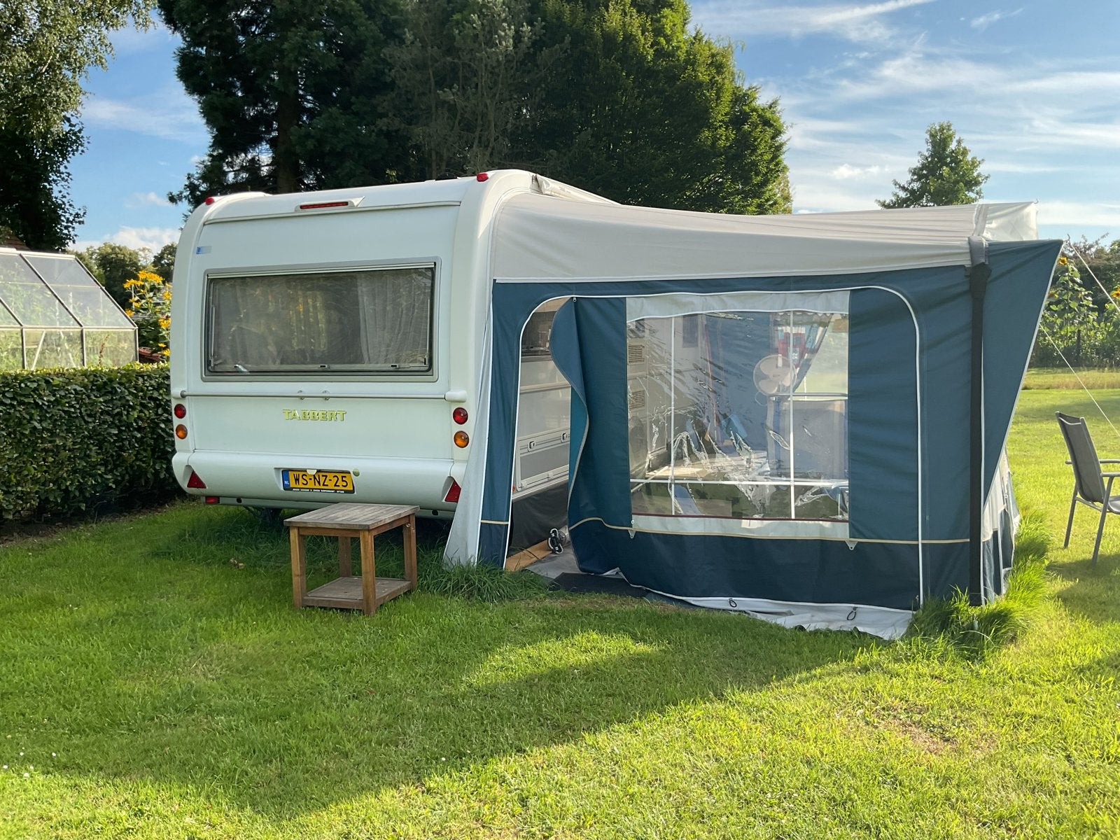 Tabbert Jeunesse 495 - 2004 met airco, luifel en voortent, Caravans en Kamperen, Caravans, Rondzit, Tabbert, Particulier, 1250 - 1500 kg