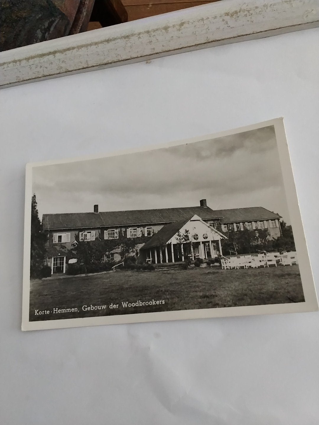 Ansichtkaart Korte-Hemmen, Gebouw der Woodbrookers, Ophalen of Verzenden, 1920 tot 1940, Ongelopen, Friesland