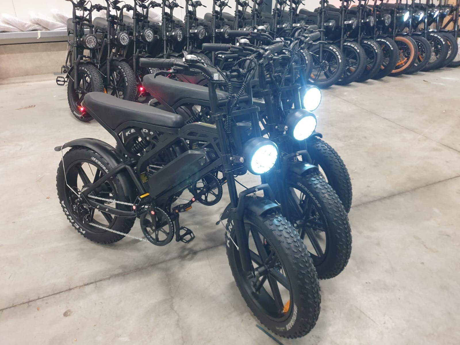 Fatbike Ouxi V20 Fatbike OUXI V20 Pro 9.0 NFC Gashendel 6km, Overige merken, -, -, Nieuw