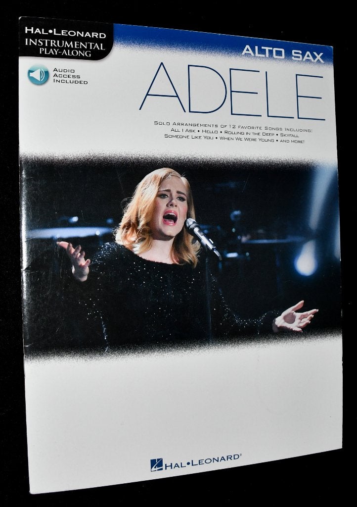 Adele - Alto Sax - Solo Arrangements Of 12 Favorite Songs, Saxofoon, Ophalen of Verzenden, Zo goed als nieuw, Artiest of Componist