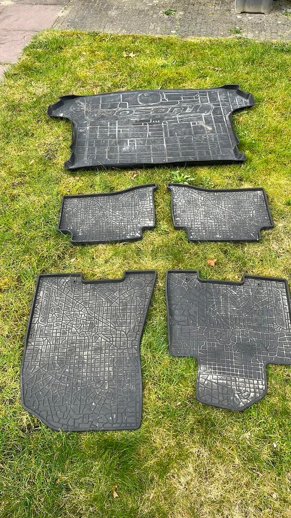 Rubbr mattenset Hyundai Tucson, Auto-onderdelen, Interieur en Bekleding, Ophalen of Verzenden, Gebruikt, Hyundai