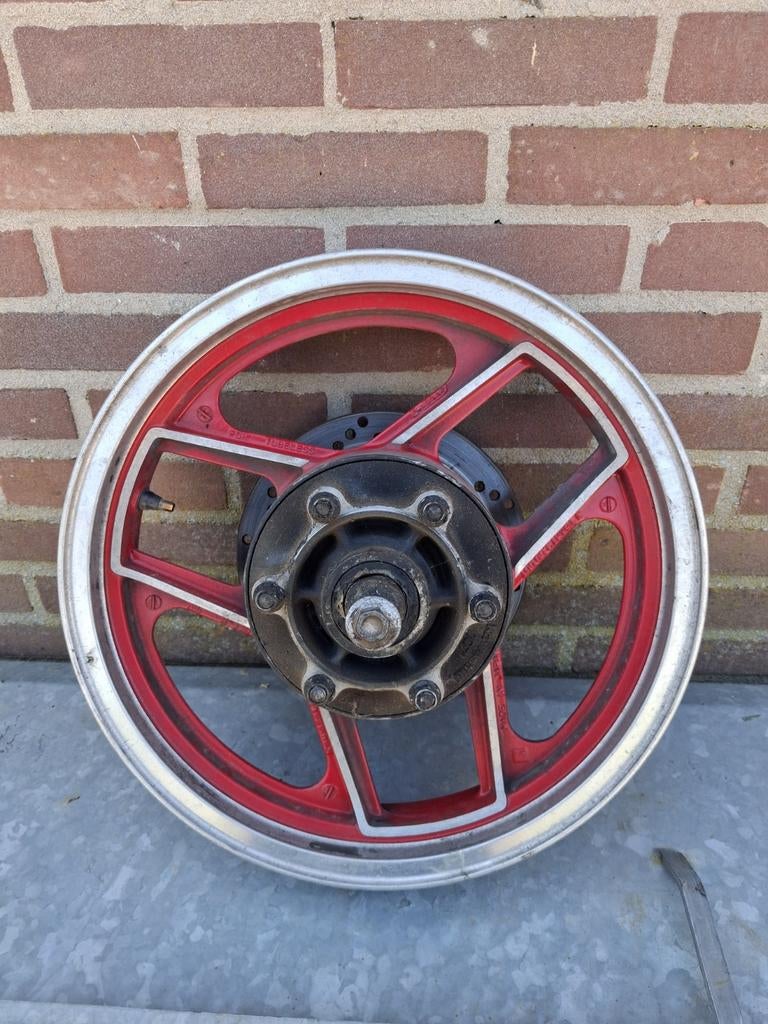 Achtervelg kawasaki gpz 600 r, Ophalen, Gebruikt