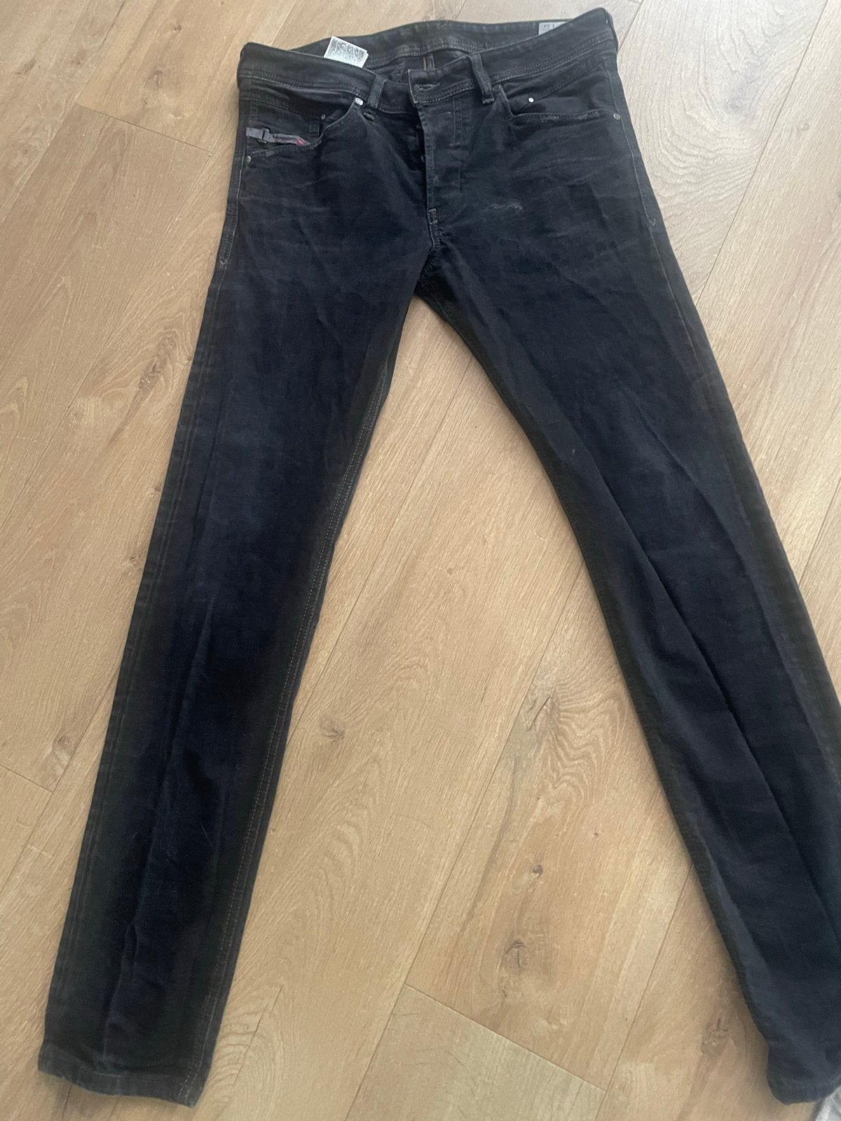 Diesel Belther Regular Slim Tapered Jeans W32 L34, Kleding | Heren, Ophalen of Verzenden, Zo goed als nieuw, Grijs, W32 (confectie 46) of kleiner