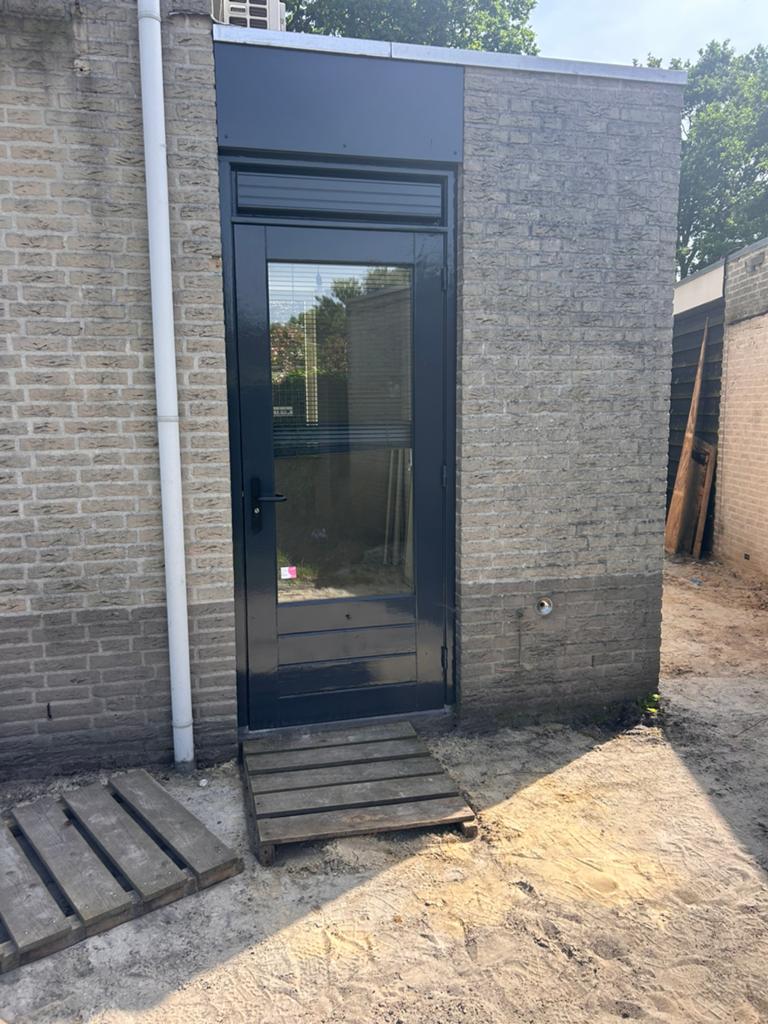 Houten Deur kozijn, Doe-het-zelf en Verbouw, Kozijnen en Schuifpuien, Gebruikt, Deurkozijn, Inclusief glas, 225 cm of meer