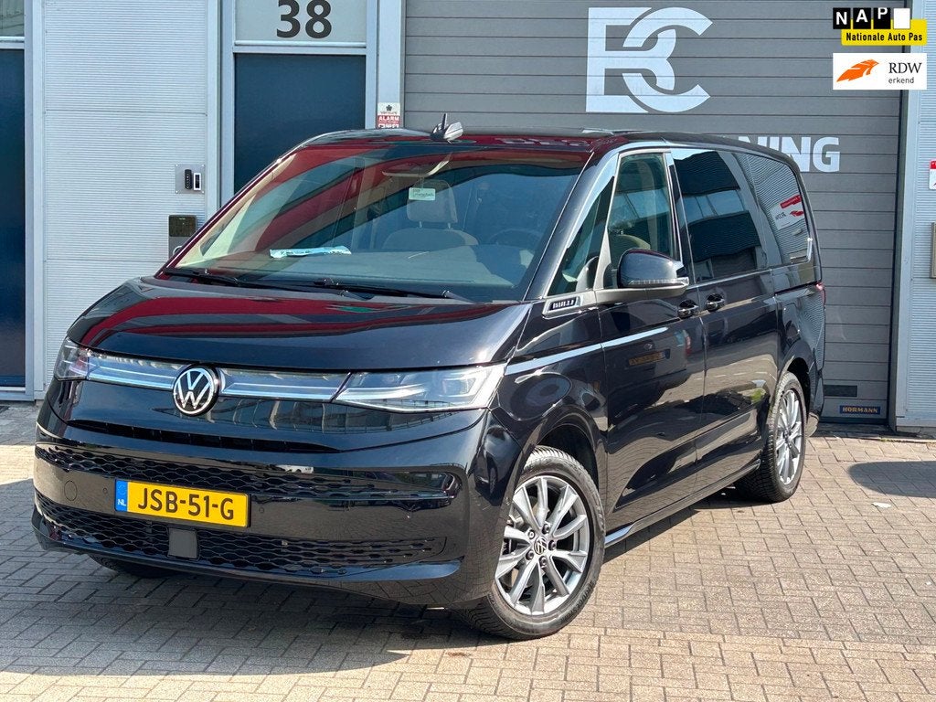 Volkswagen MULTIVAN 1.5 eHybrid L2 Bulli Edition 4Motion, Auto's, Volkswagen, Automaat, Stof, 7 stoelen, Zwart