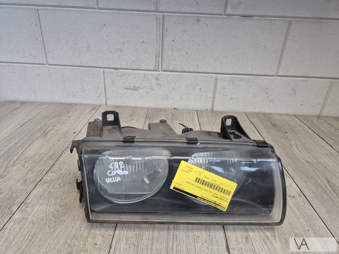 Koplamp rechts BMW 3 serie E36 1990 - 1998 COMPACT Hella €70, Gebruikt, -, -, Ophalen of Verzenden