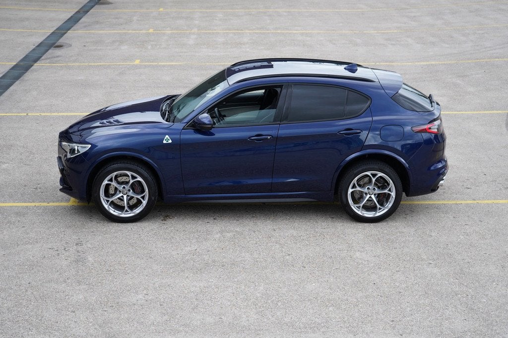 Alfa Romeo Stelvio 2.9 V6 AWD Quadrifoglio Blu Monte Carlo, Auto's, Alfa Romeo, Automaat, Gebruikt, 510 pk, Blauw