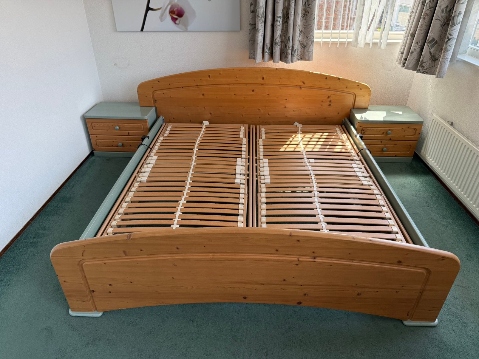 Complete grenen slaapkamer met kast ladenkast en commode, Ophalen, Zo goed als nieuw, Tweepersoons